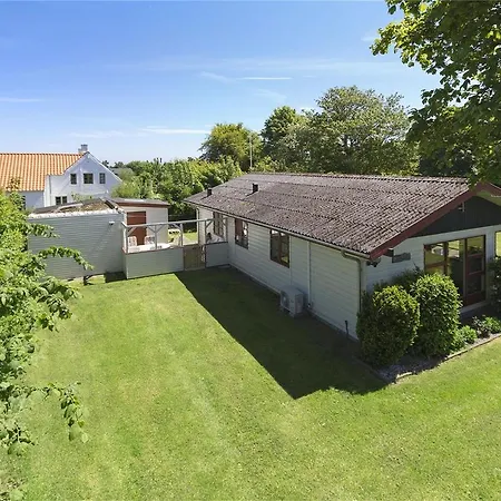 펜션 Three-bedroom Holiday In Hals
